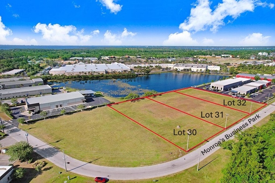 More Photos Of 13836 Monroes Business Park, Tampa Land For Sale