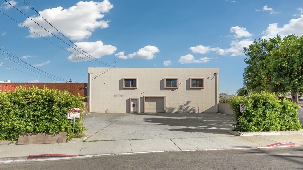 Primary Photo Of 826 W Santa Anita Ave, San Gabriel Manufacturing For Lease