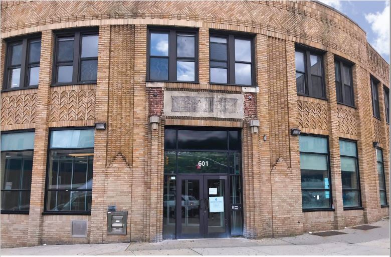 More Photos Of 601 E Tremont Ave, Bronx Bank For Sale