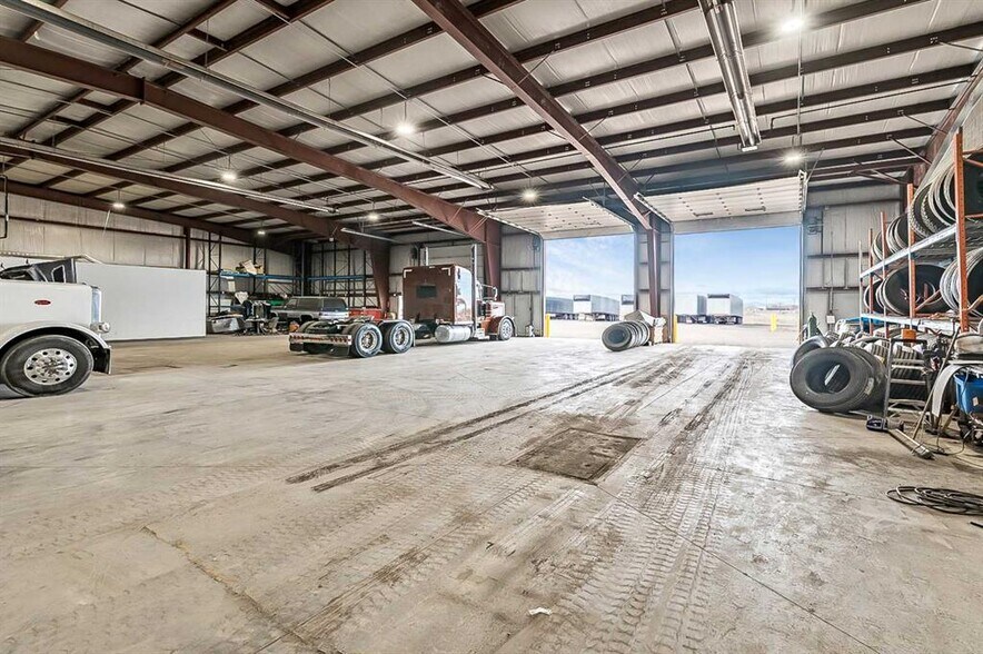 More Photos Of 96186 434 Ave E, Aldersyde Industrial For Sale