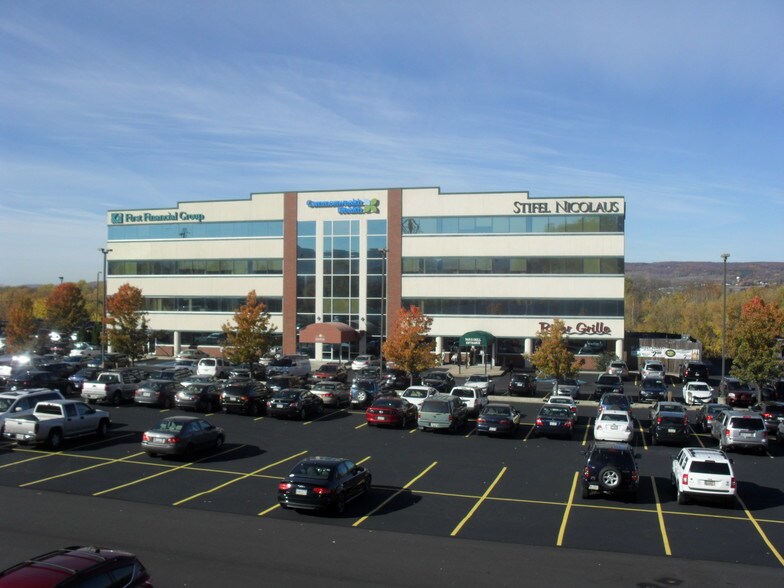 More Photos Of 670 S River St, Plains Medical For Lease