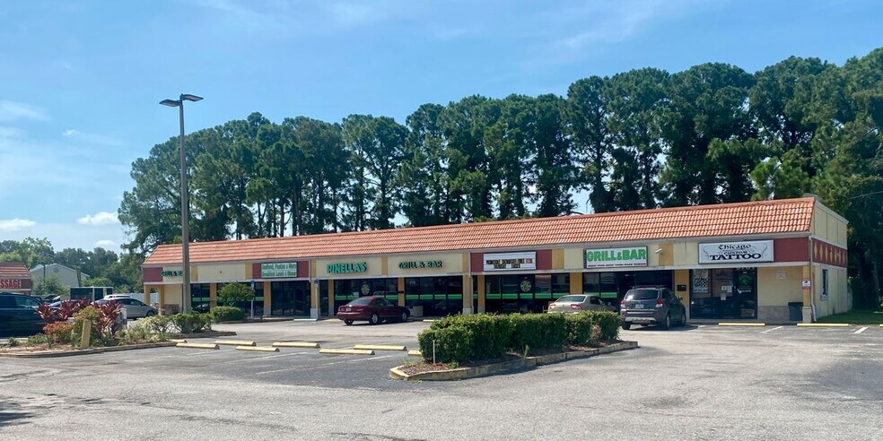 More Photos Of 9701 66th St N, Pinellas Park Unknown For Lease