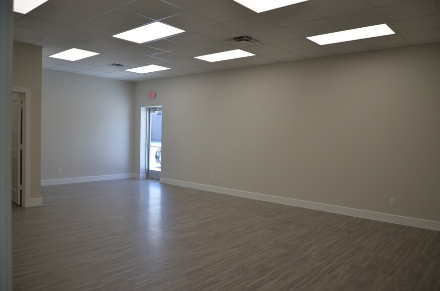 More Photos Of 21631 Rhodes Rd, Spring Unknown For Lease