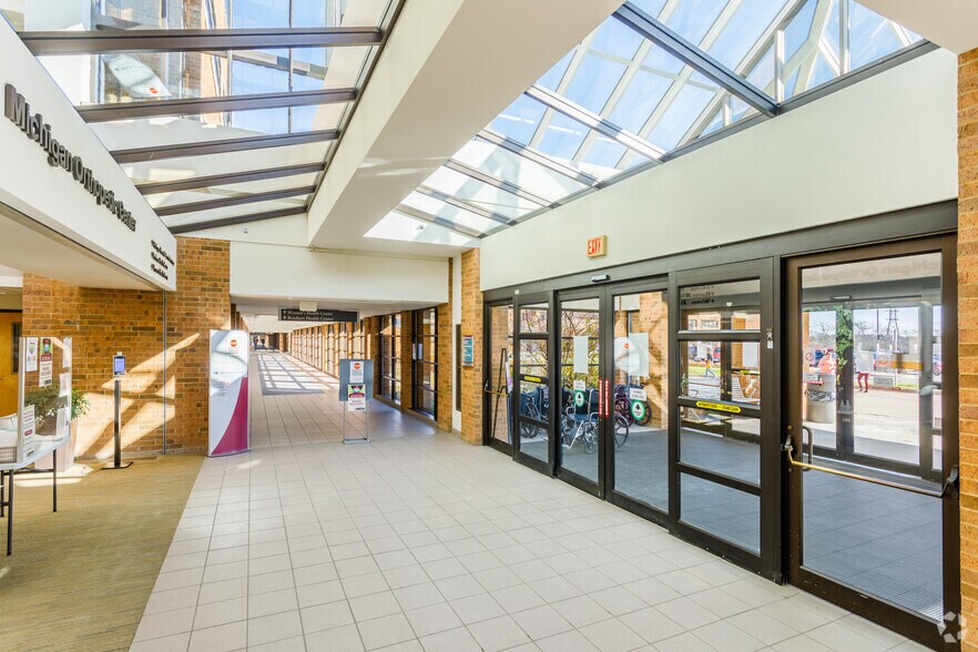 More Photos Of 5315 Elliott Dr, Ypsilanti Medical For Lease