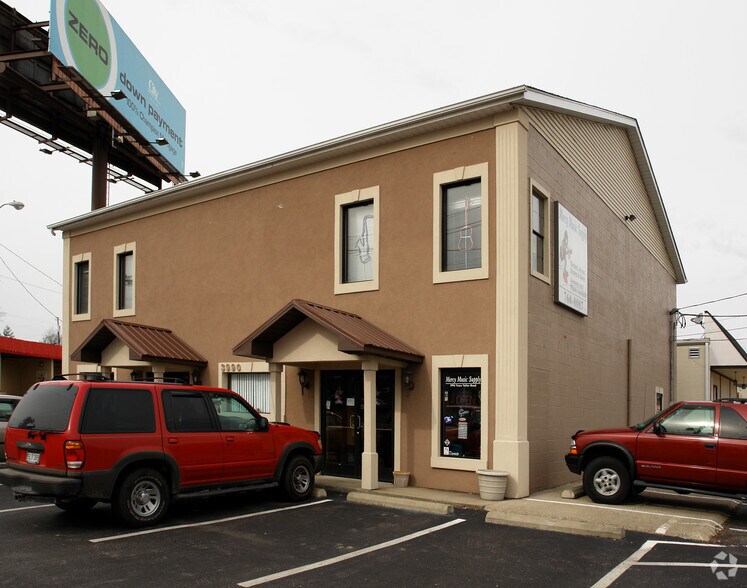 More Photos Of 3990 Teays Valley Rd, Hurricane Medical For Sale