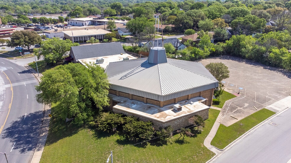 More Photos Of 5051 Trail Lake Dr, Fort Worth Religious Facility For Sale