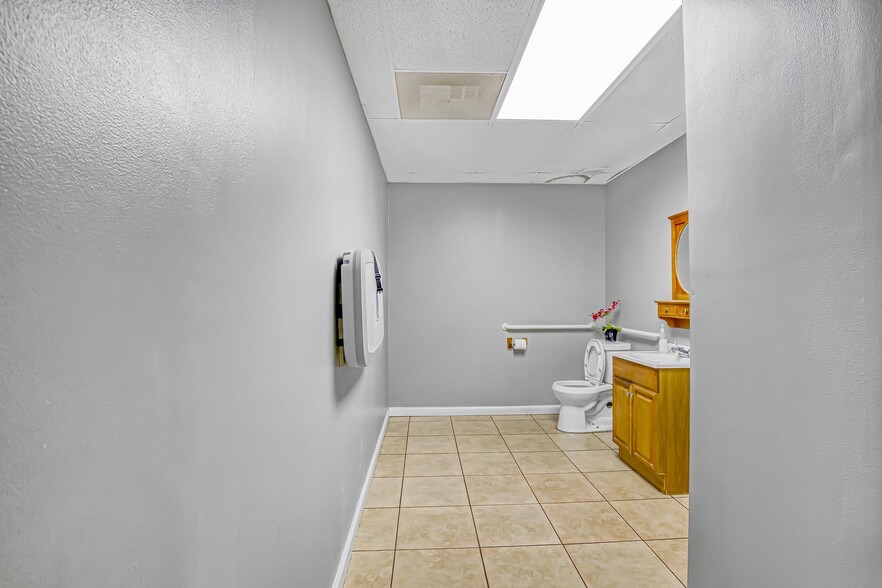 More Photos Of 4008 Avenue H, Rosenberg Land For Sale