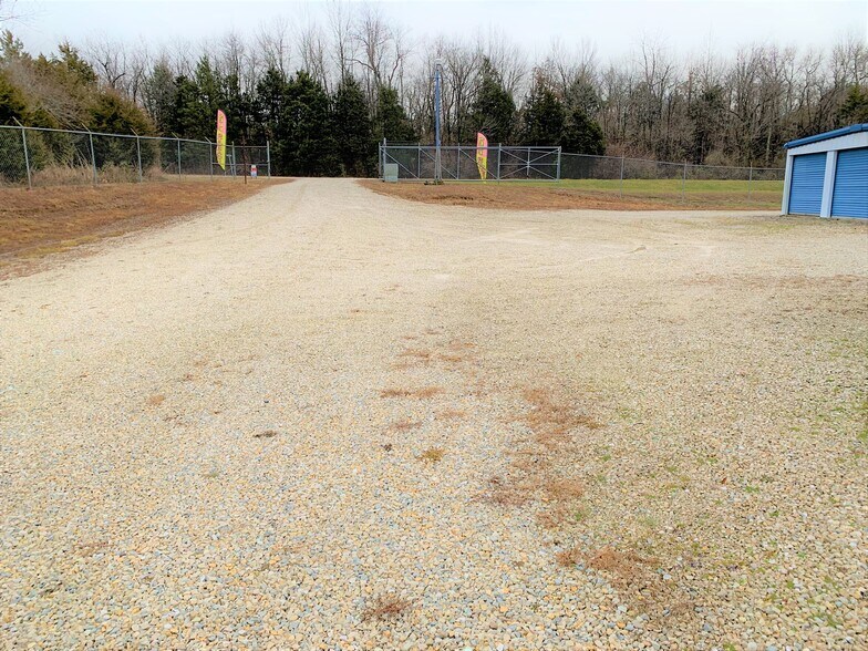 More Photos Of 4687 US 50, Leslie Land For Lease