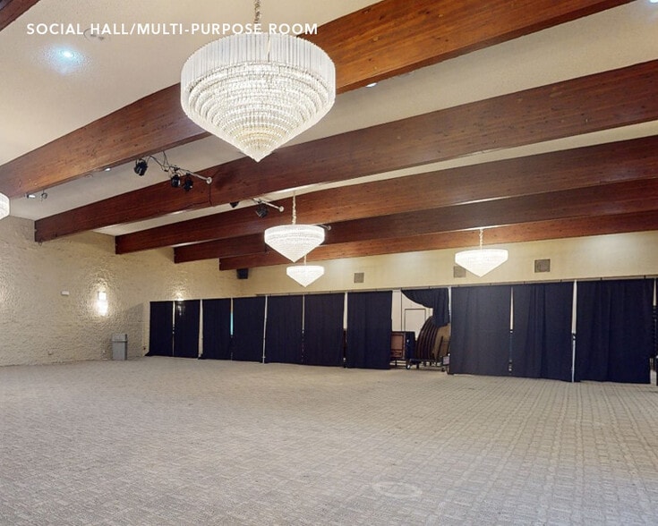 More Photos Of 6025 Valley Circle Blvd, Woodland Hills Religious Facility For Sale