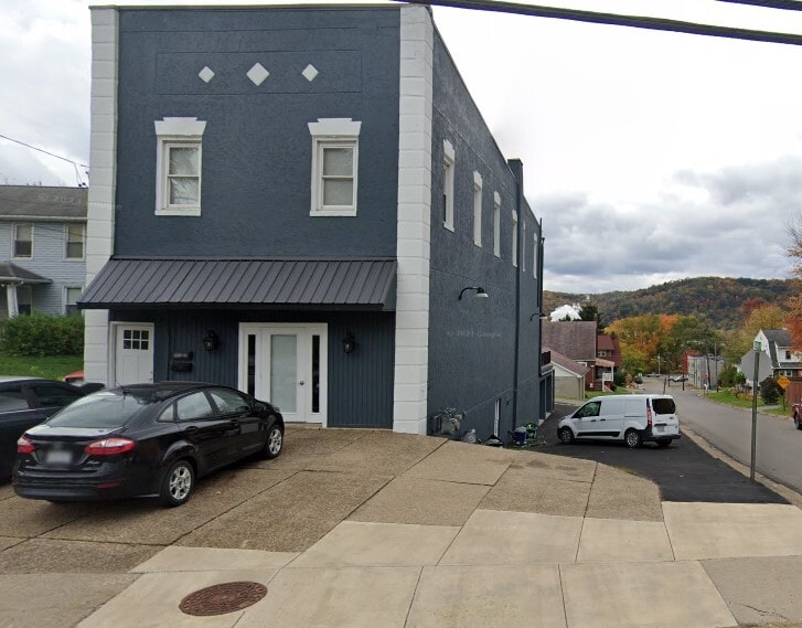 Primary Photo Of 229 State St, Baden Medical For Lease