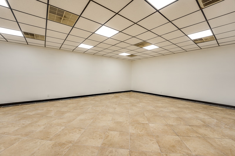 More Photos Of 69 Copeland St, Jacksonville Flex For Lease