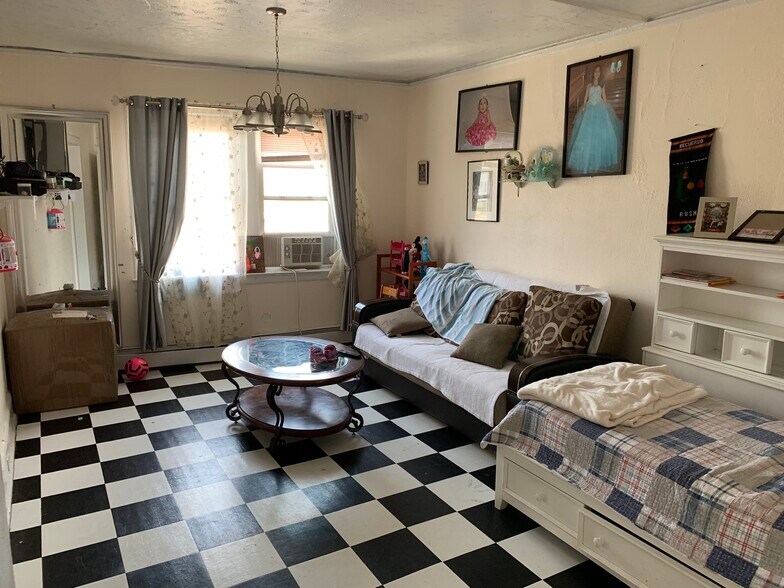 More Photos Of 616 Mamaroneck Ave, Mamaroneck Apartments For Sale