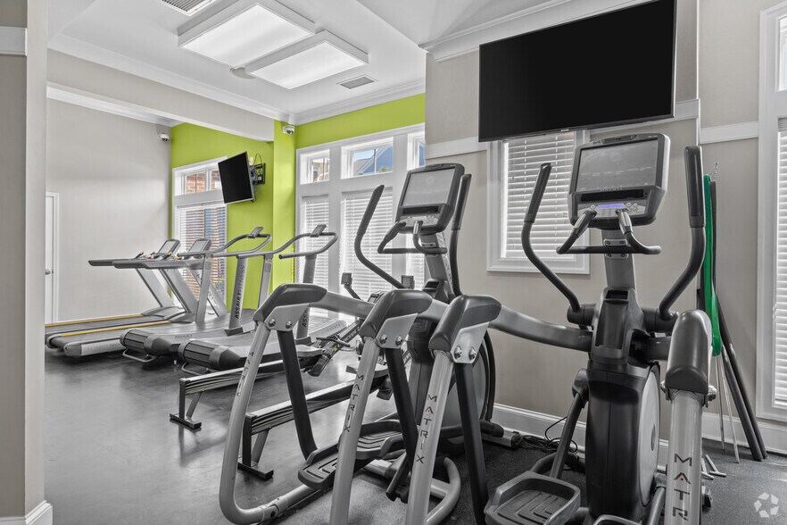 More Photos Of 3816 Banyan Grove Ln, Virginia Beach Apartments For Sale