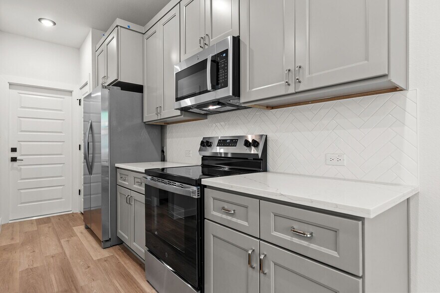 More Photos Of 2600 Gattis School Rd, Round Rock Apartments For Sale