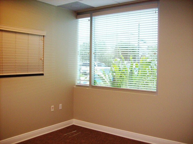 More Photos Of 1100 Plantation Island Dr, Saint Augustine Medical For Lease