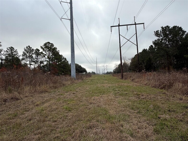 More Photos Of 8007 FM 1960, Dayton Land For Sale