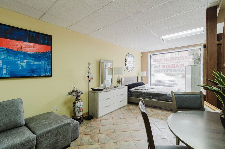More Photos Of 1805-1807 Rue Beaubien E, Montréal Storefront For Sale