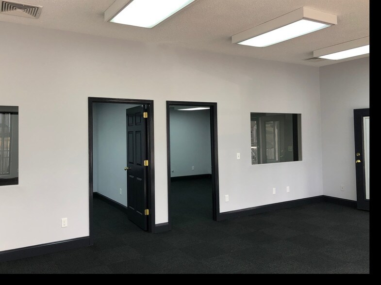 More Photos Of 4608 Hixson Pike, Hixson Office For Lease