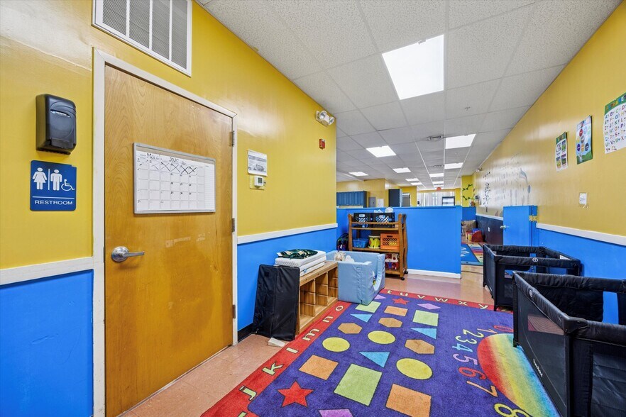 More Photos Of 6712-6714 Rising Sun Ave, Philadelphia Medical For Sale