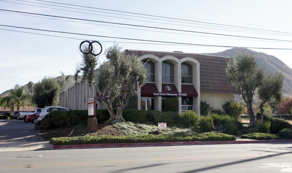 More Photos Of 12139 Mt Vernon Ave, Grand Terrace Office For Sale