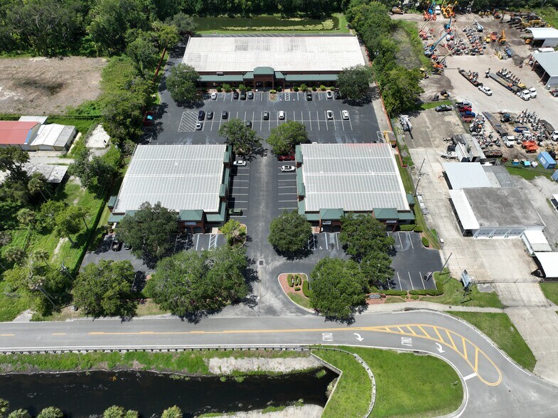 More Photos Of 1440 N Nova Rd, Daytona Beach Unknown For Lease