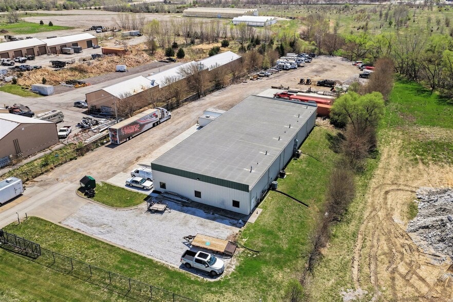 More Photos Of 21909 R & R Rd, Gretna Warehouse For Sale