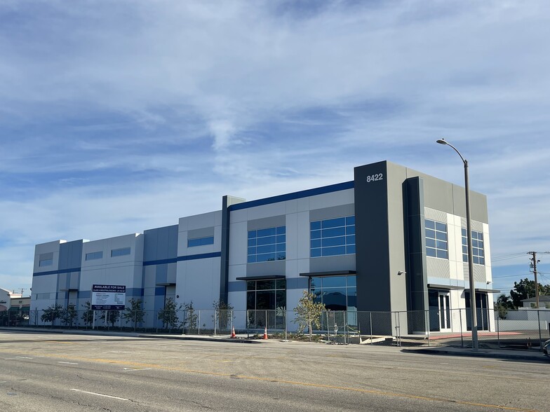 More Photos Of 8422 Commonwealth Avenue, Buena Park Warehouse For Sale