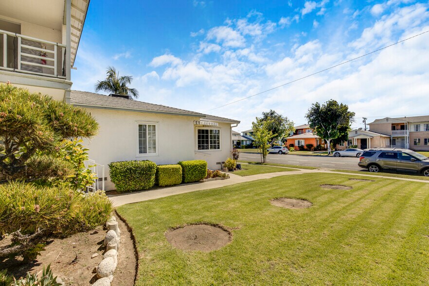 More Photos Of 661 W Riggin St, Monterey Park Apartments For Sale