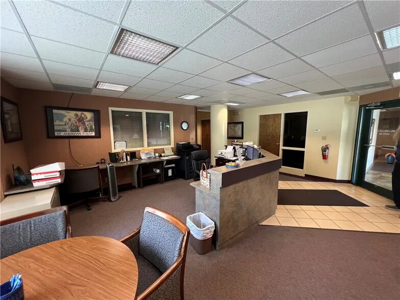 More Photos Of 28 W North St, Danville Office For Sale