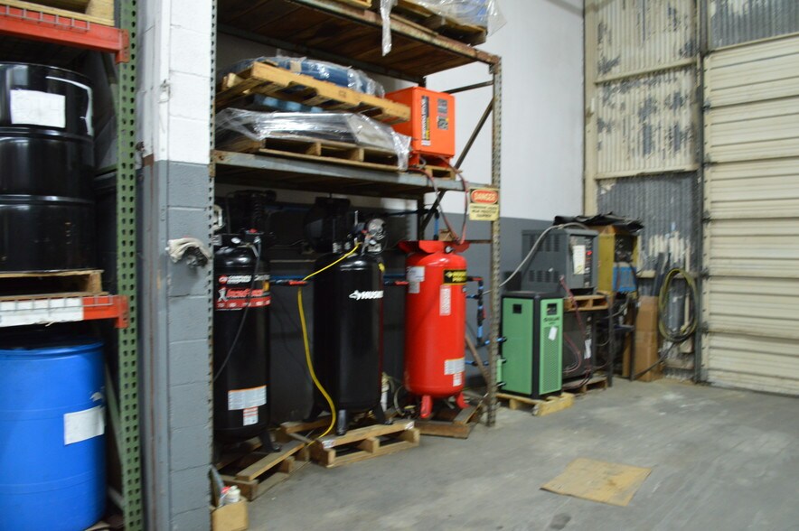 More Photos Of 4130 Senator St, Memphis Warehouse For Sale