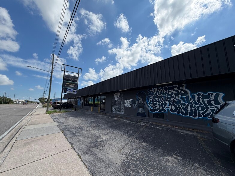 Primary Photo Of 5983 49th St N, Saint Petersburg Storefront Retail Office For Sale