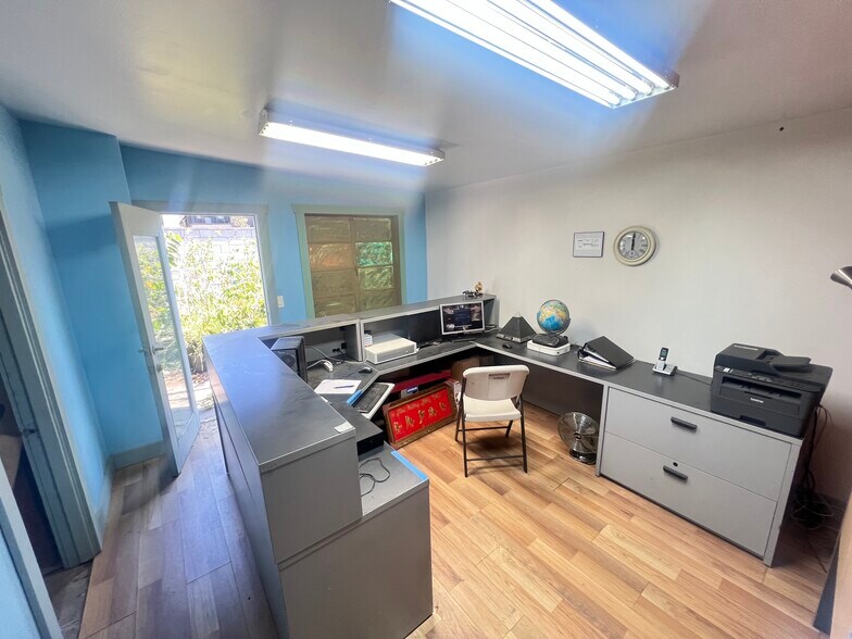 More Photos Of 12232 Beach Blvd, Stanton Freestanding For Sale