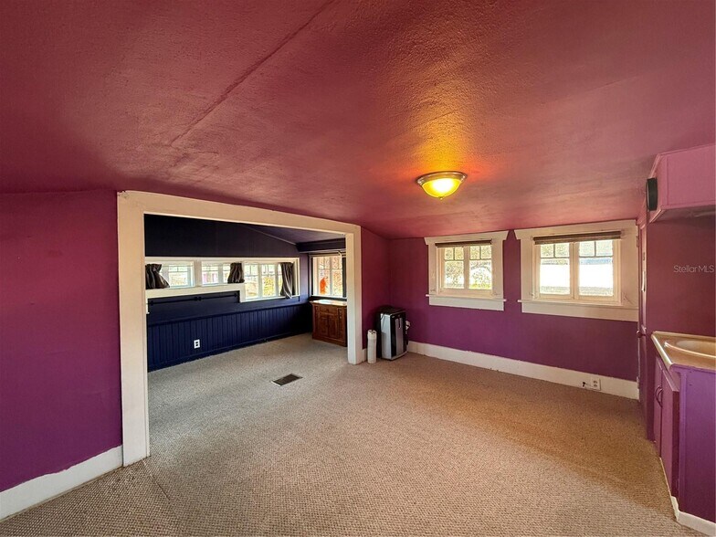 More Photos Of 5610 N Nebraska Ave, Tampa Office For Sale