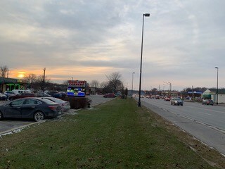 More Photos Of 2928-2950 E Highland Rd, Highland Township General Retail For Lease