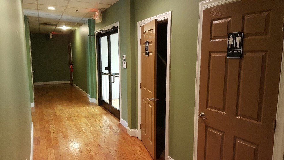 More Photos Of 9 Union St N, Concord Office For Lease