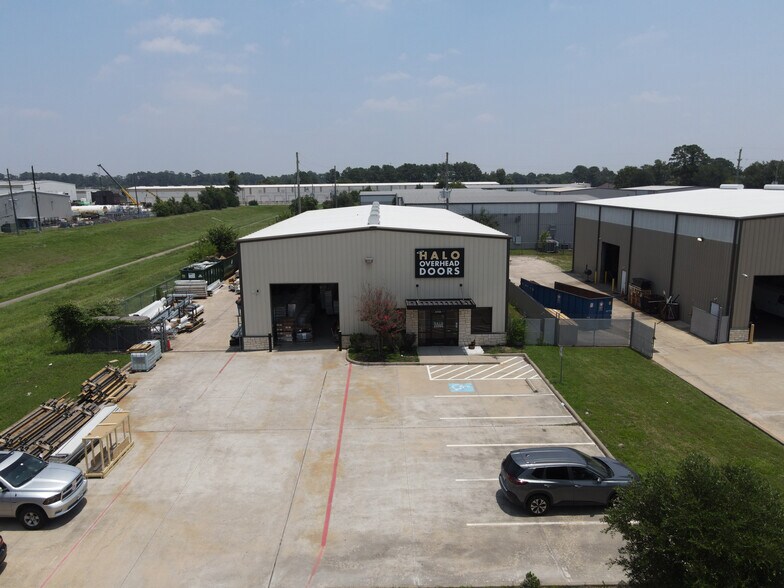 More Photos Of 6758 Bourgeois Rd, Houston Warehouse For Sale