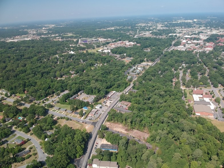 More Photos Of 1339 E 10th St, Greenville Land For Sale