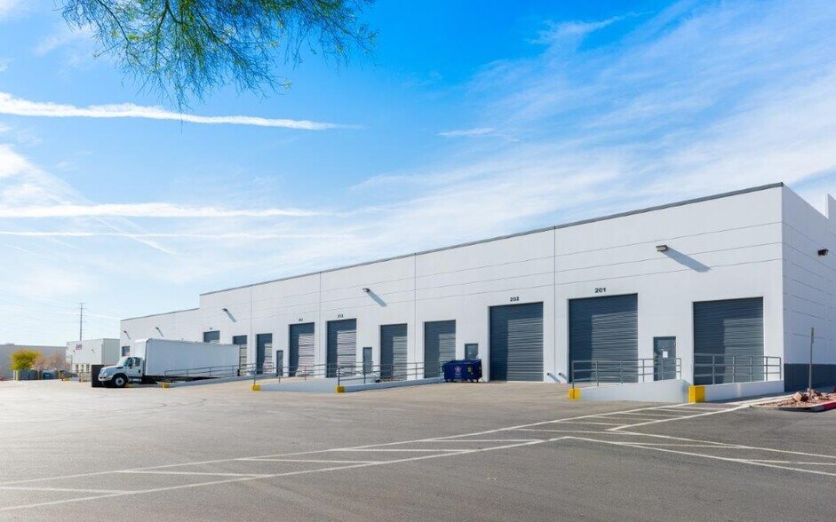 More Photos Of 2915 Losee Rd, North Las Vegas Unknown For Lease
