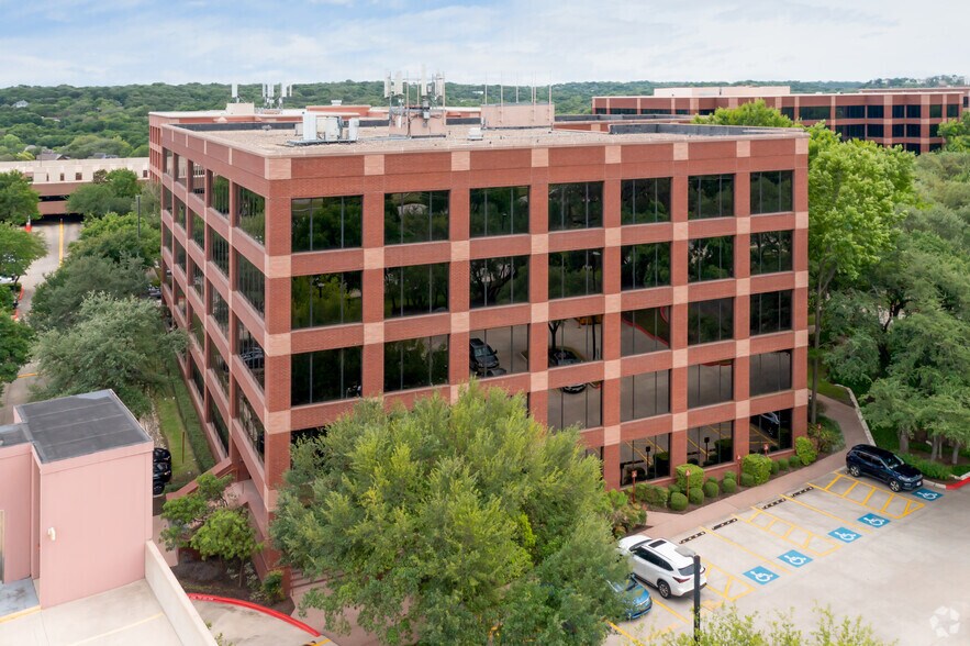 More Photos Of 901 S MoPac Expy, Austin Office For Lease