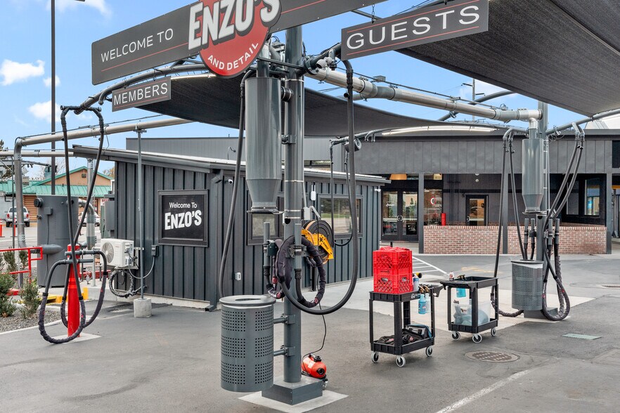 More Photos Of 10592 W State St, Boise Carwash For Sale