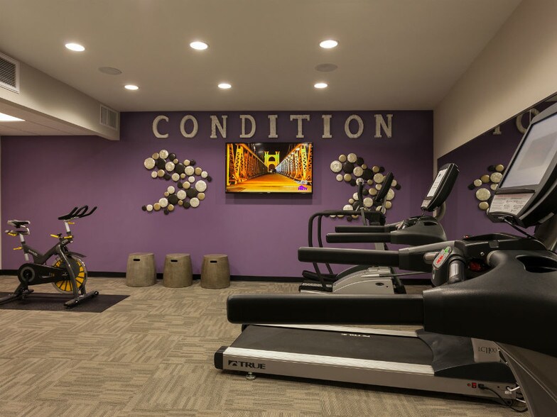 More Photos Of 9336 Kings Parade Blvd, Charlotte Apartments For Lease