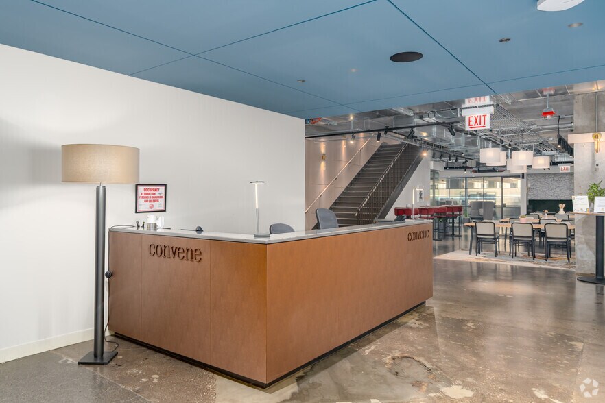 More Photos Of 311 W Monroe St, Chicago Coworking Space