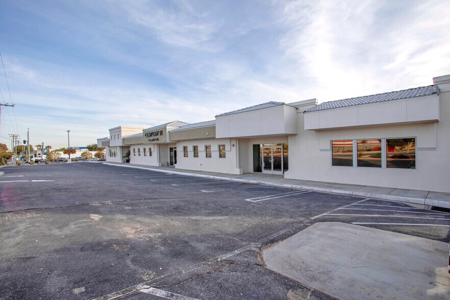 More Photos Of 15311 Bear Valley Rd, Hesperia Medical For Sale