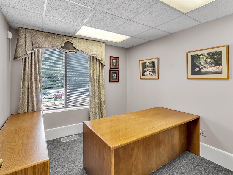 More Photos Of 624 W Main St, Sylva Bank For Sale
