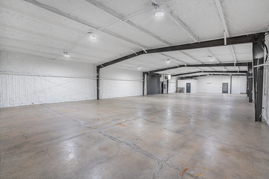 More Photos Of 10342 Old Redwood Hwy, Windsor Warehouse For Sale