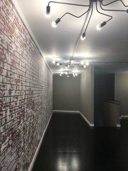 More Photos Of 1311-1401 S Dixie Hwy E, Pompano Beach Freestanding For Lease