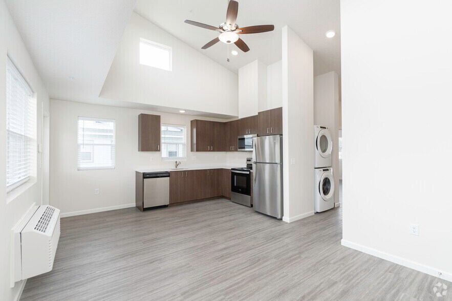 More Photos Of 4853 Verda Ln NE, Keizer Apartments For Sale