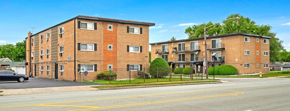 More Photos Of , Burnham Multifamily For Sale