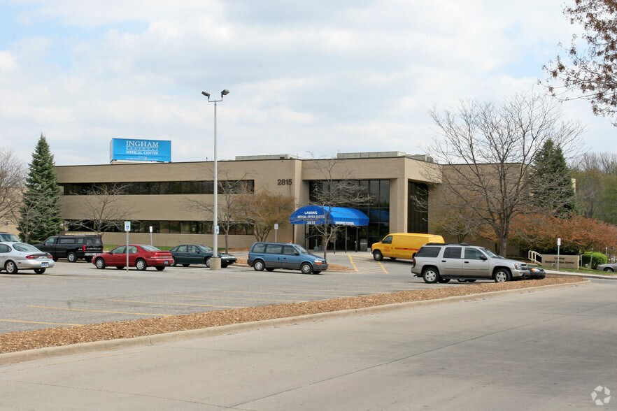 More Photos Of 2815 Pennsylvania Ave, Lansing Medical For Sale