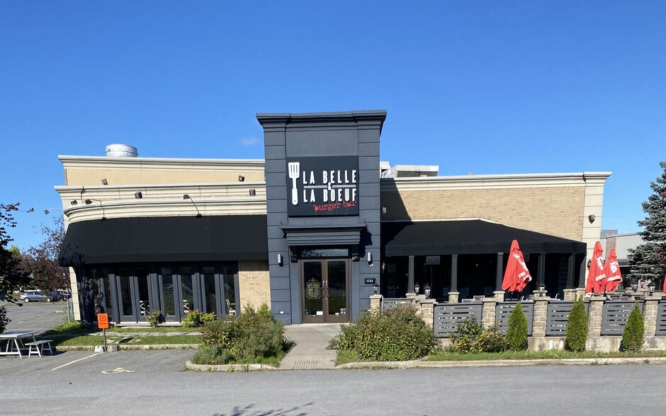 Primary Photo Of 1165 Rue Volta, Boucherville Restaurant For Sale